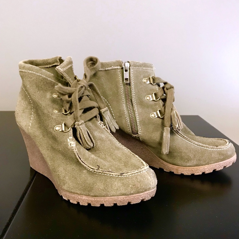 MIA Lace-up Zippered Wedge Heel Suede Booties 8.5